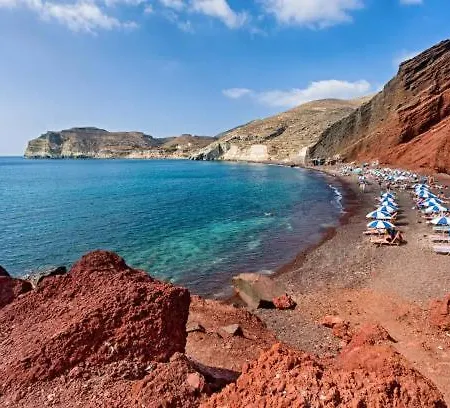 Grand Near The Archaeological Museum Karterados (Santorini)